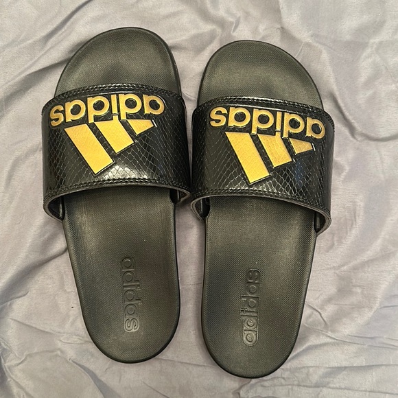 Adidas slides cloud foam. Never worn - Picture 1 of 5
